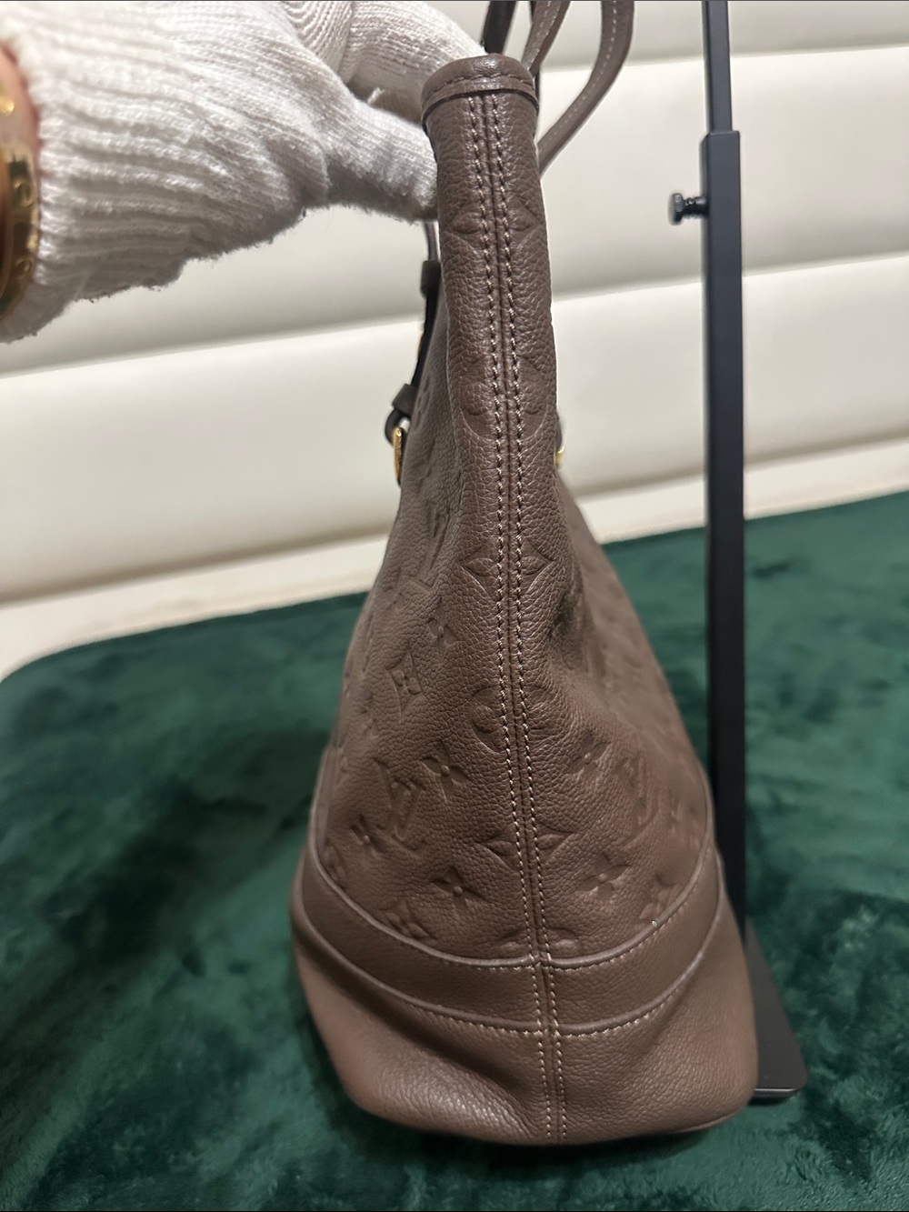Louis Vuitton Citadine Empreinte Tote Bag - Picture 6 of 15